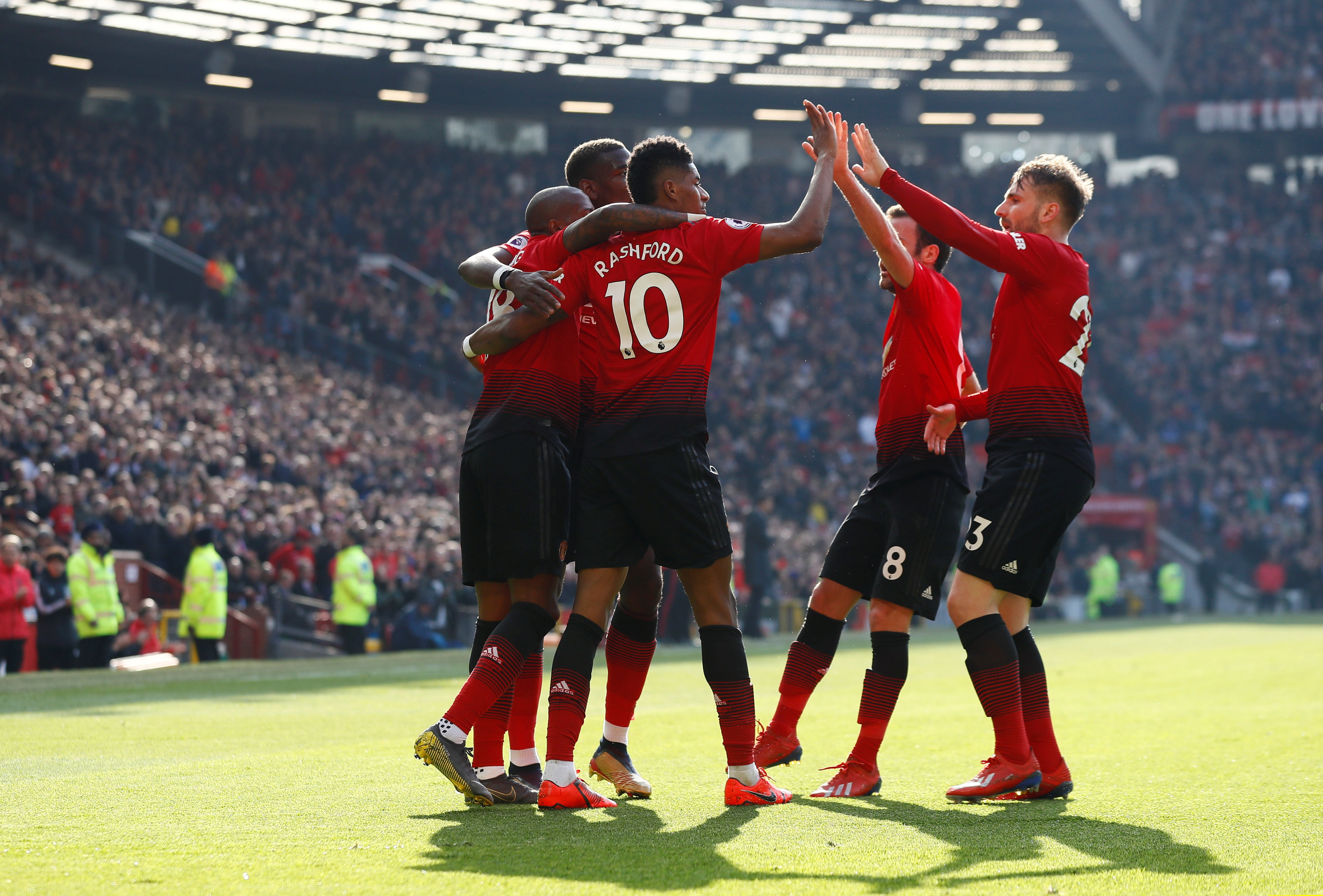 纷纷选择在 纷纷选择在