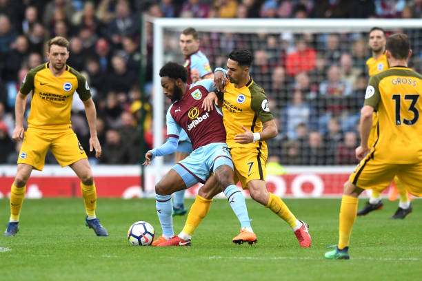 卡萨斯面临 卡萨斯面临