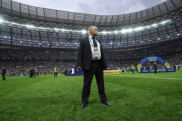 建一个强大 建一个强大